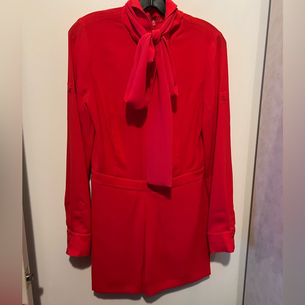 *FLASH SALE*BCBGMAXAZRIA red romper size XS - Picture 3 of 10
